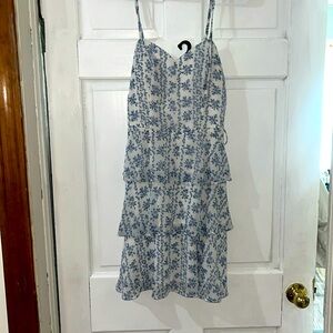 White flowy Macy’s dress